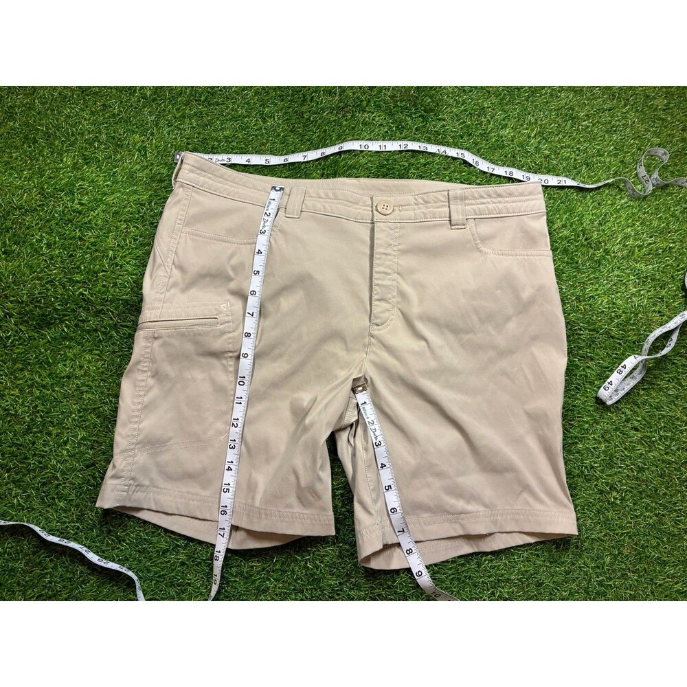 Eddie Bauer Women’s Size 14 Khaki Hiking Shorts Outdoor Trail Travel - Picture 2 of 5